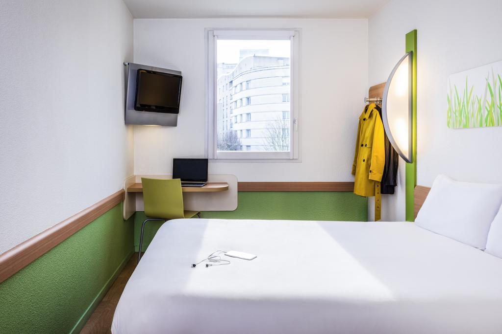 Ibis Budget Конкарно Екстериор снимка