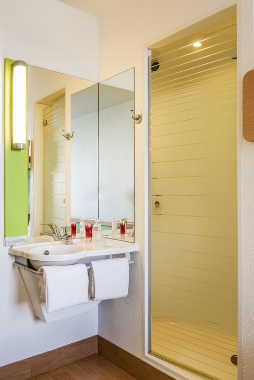Ibis Budget Конкарно Екстериор снимка